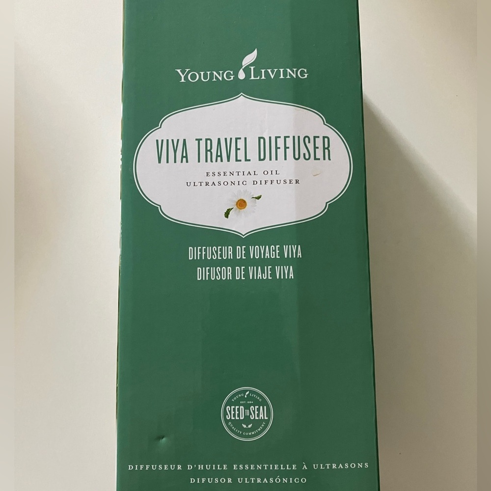 Young Living Viya Portable Travel Diffuser NEW